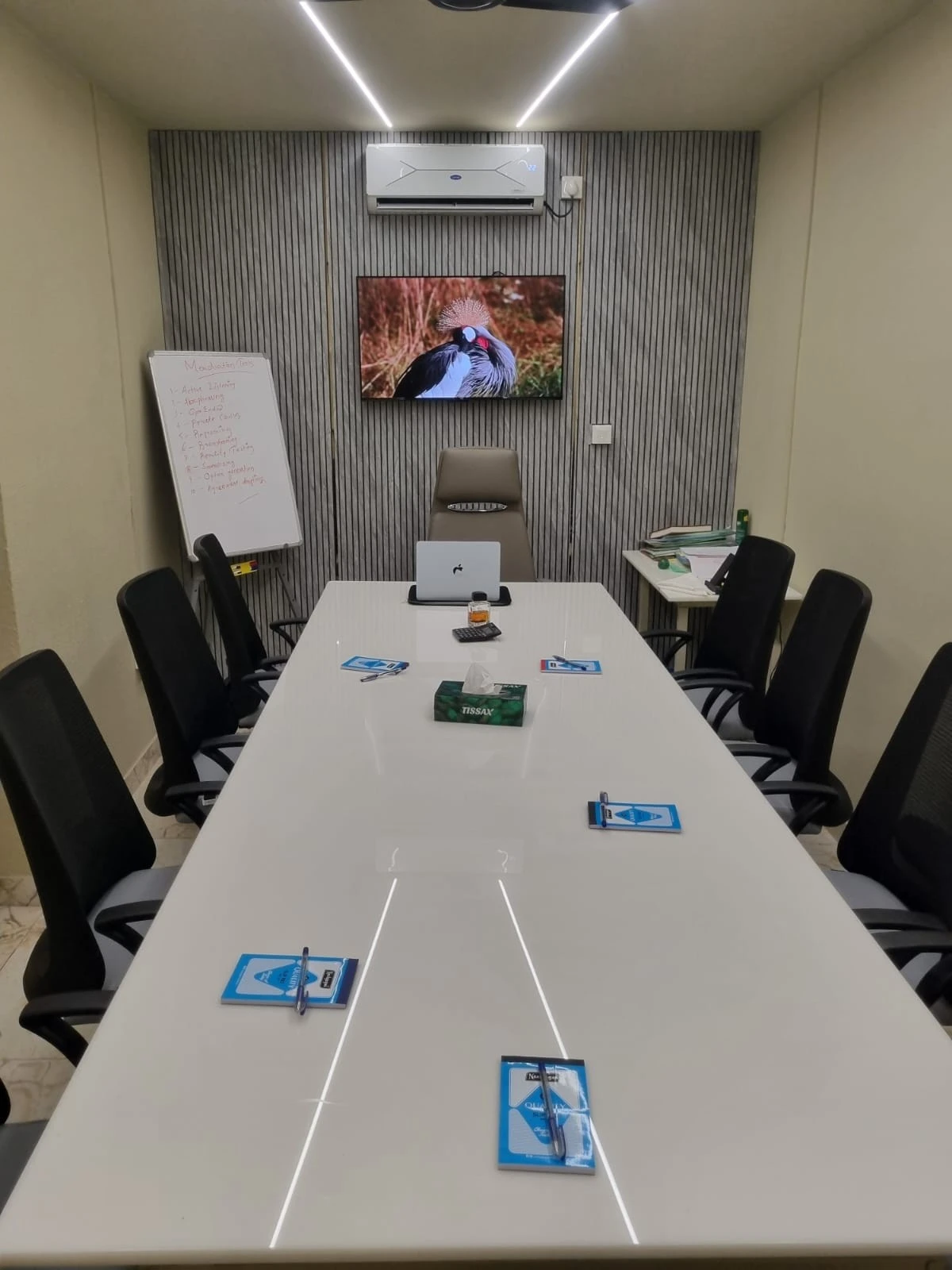 MUHZIN ASSOCIATES Office